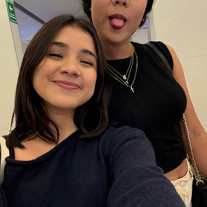 Meet your Posher, Karlita